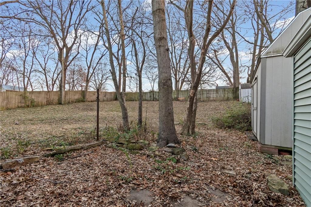 745 Hillside Avenue — photo 23