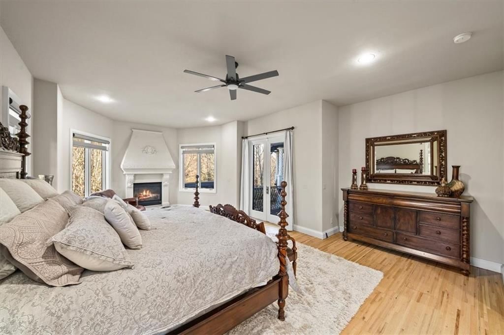 8519 N Sycamore Avenue — photo 44