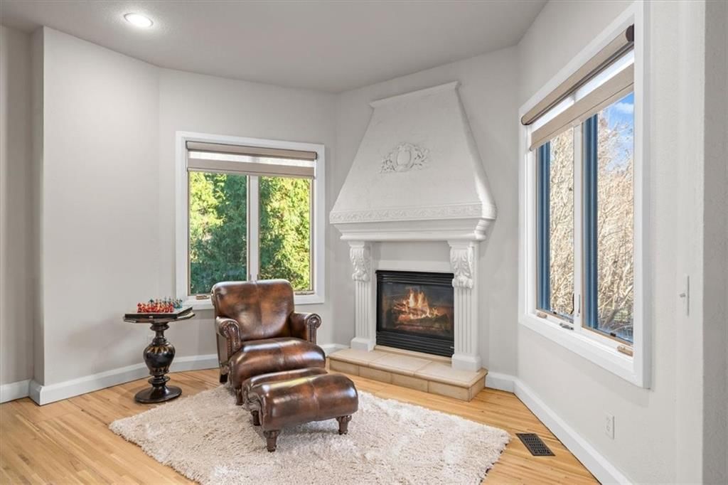 8519 N Sycamore Avenue — photo 45