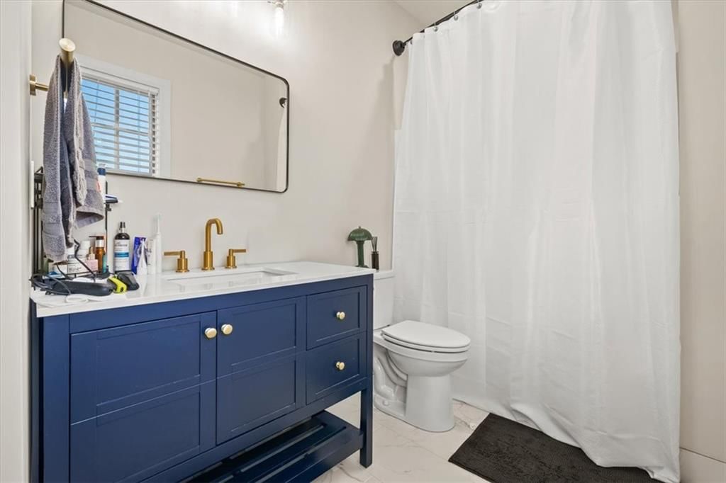 8519 N Sycamore Avenue — photo 60
