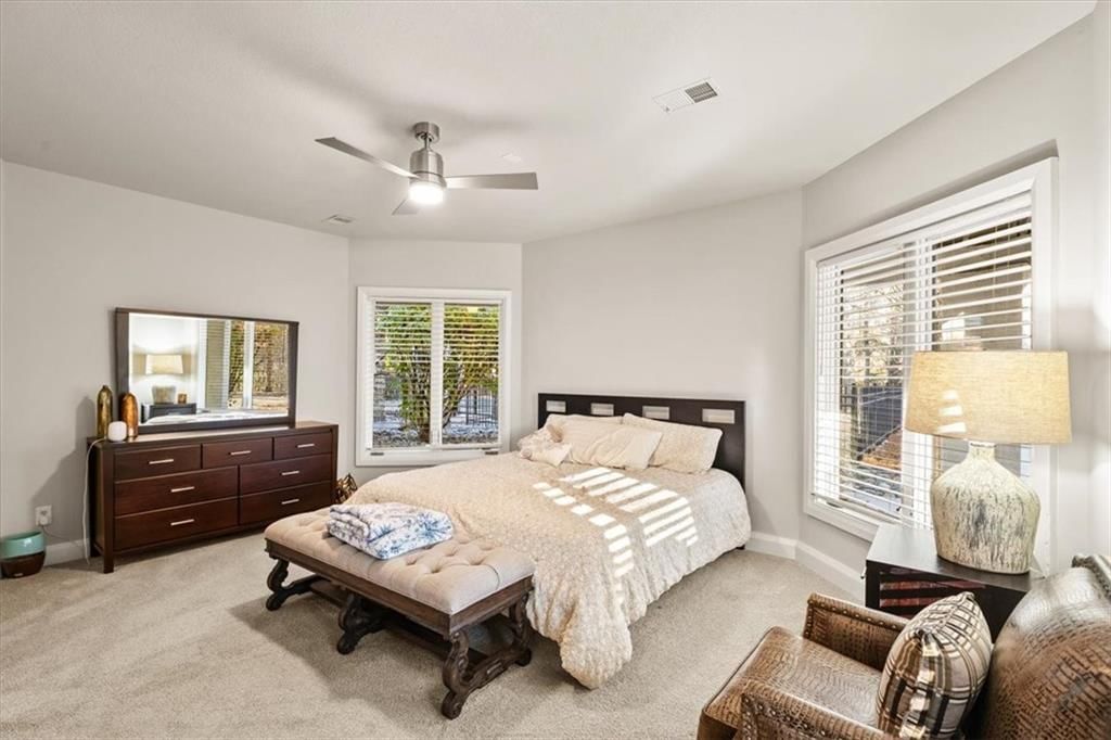 8519 N Sycamore Avenue — photo 73