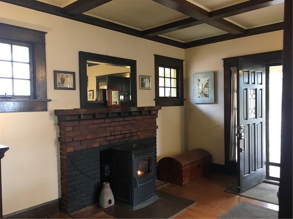 1600 S Broadway Street — photo 12