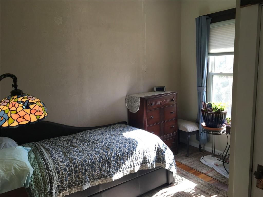1600 S Broadway Street — photo 25