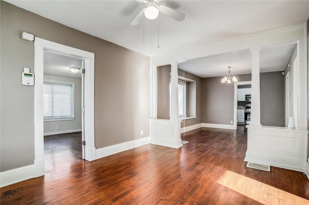 1416 W College Street — photo 8