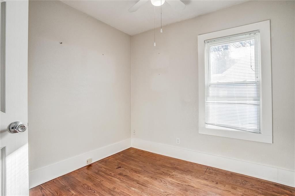 1416 W College Street — photo 20