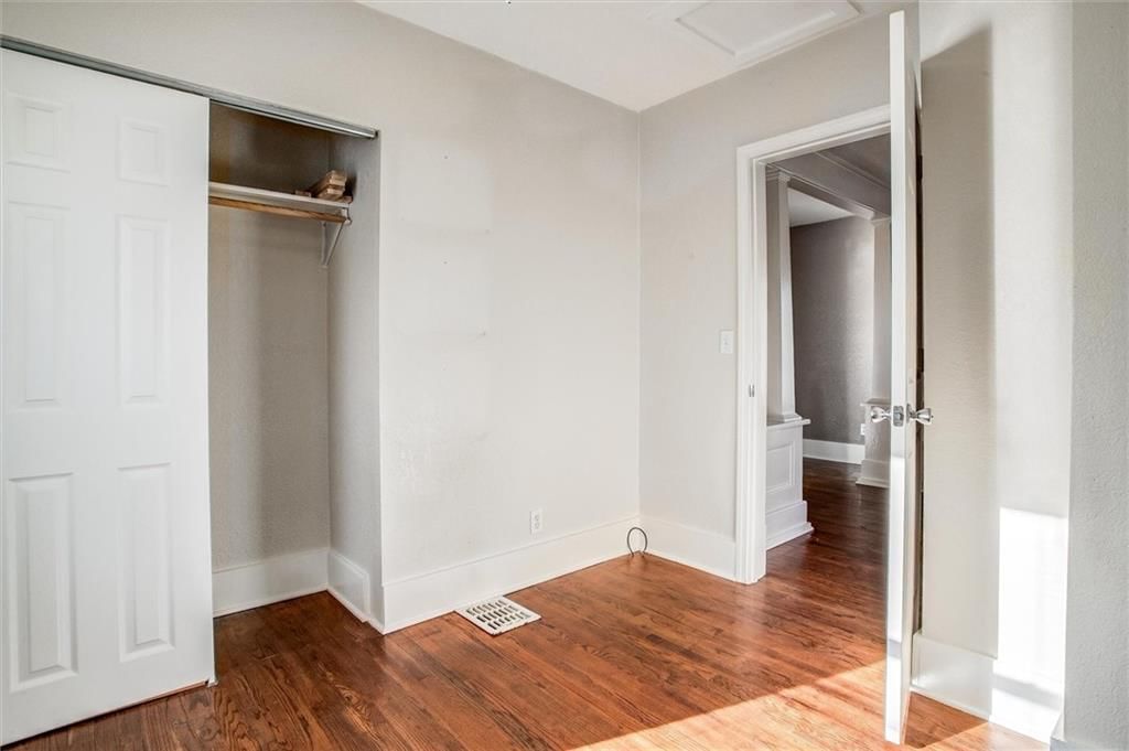 1416 W College Street — photo 21