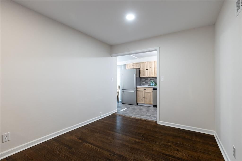 1301 NE 67th Terrace — photo 11