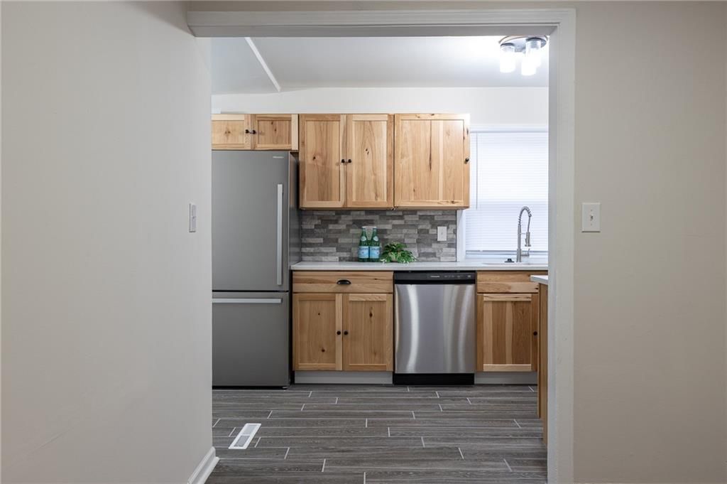 1301 NE 67th Terrace — photo 12