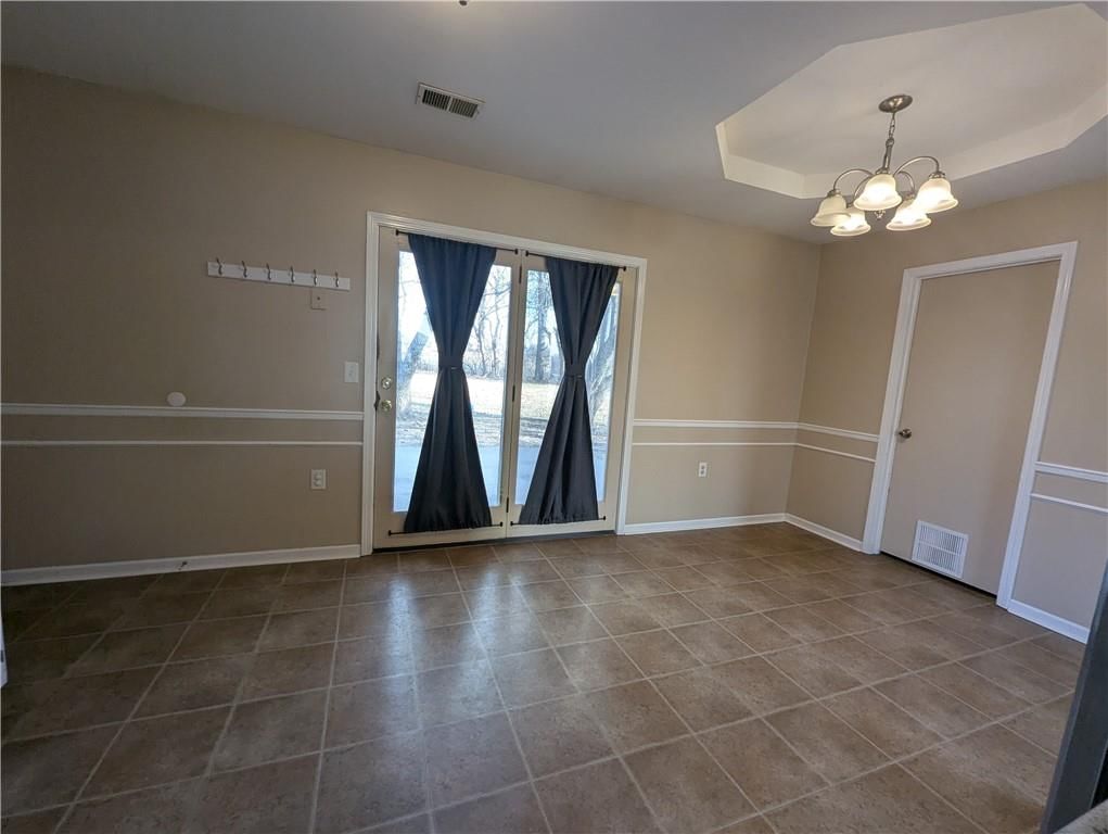 22113 S Fawn Drive — photo 8