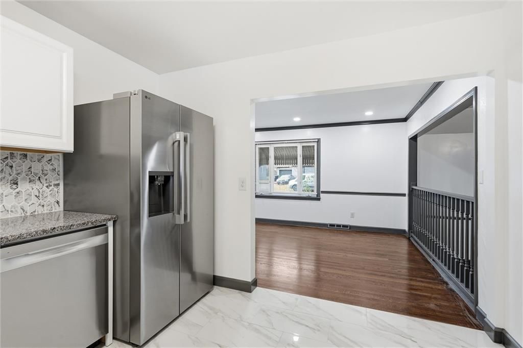 2929 S Northern Boulevard — photo 8
