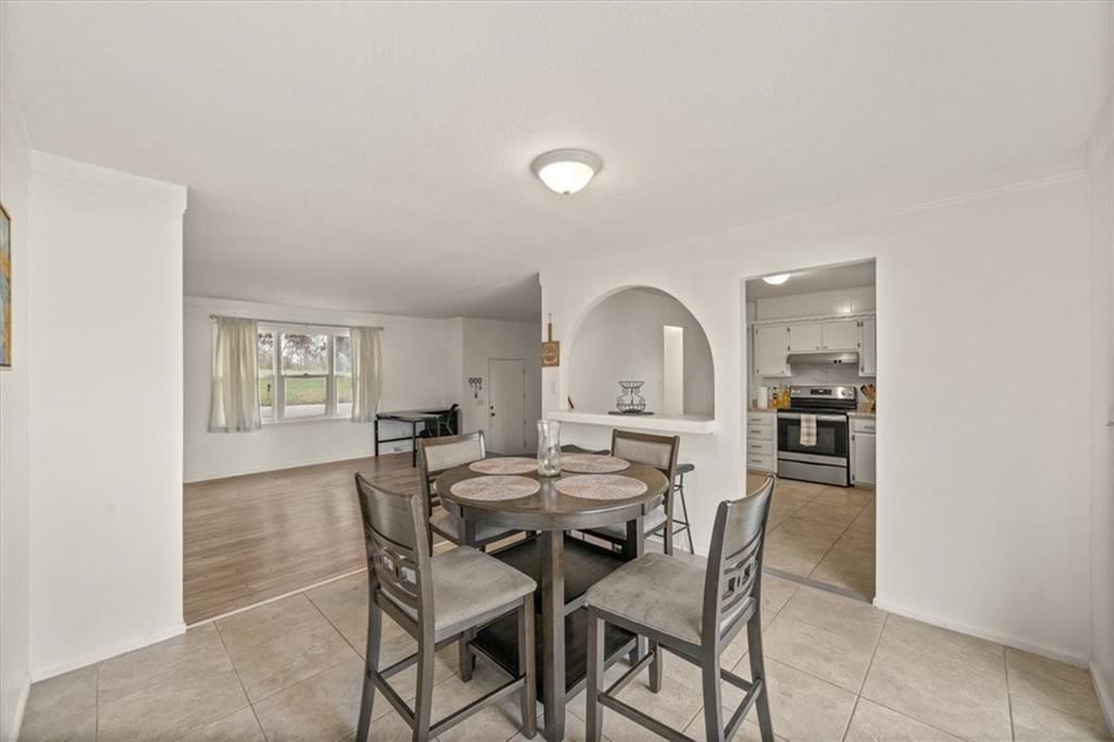 534 S 72nd Street — photo 8