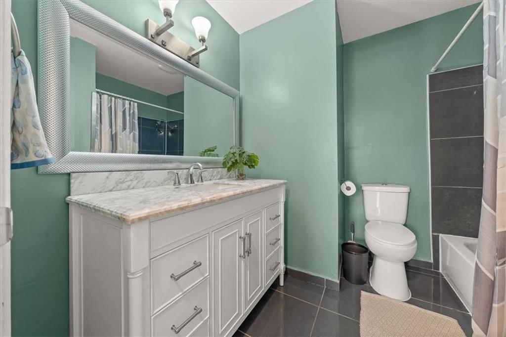 534 S 72nd Street — photo 17