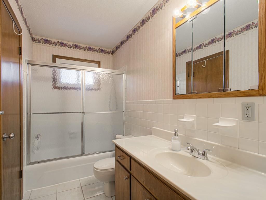 6908 NW Belvidere Parkway — photo 19