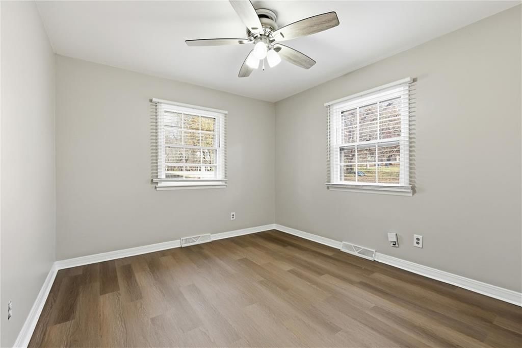 5919 E 56th Street — photo 13