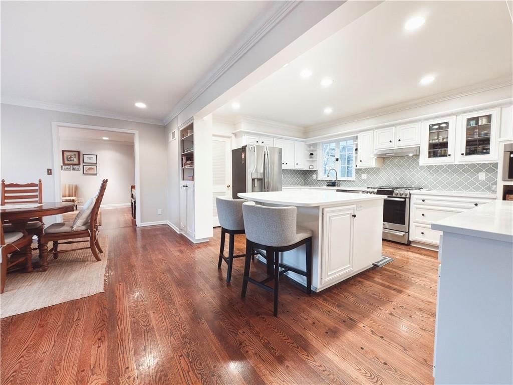 7905 Fontana Street — photo 10