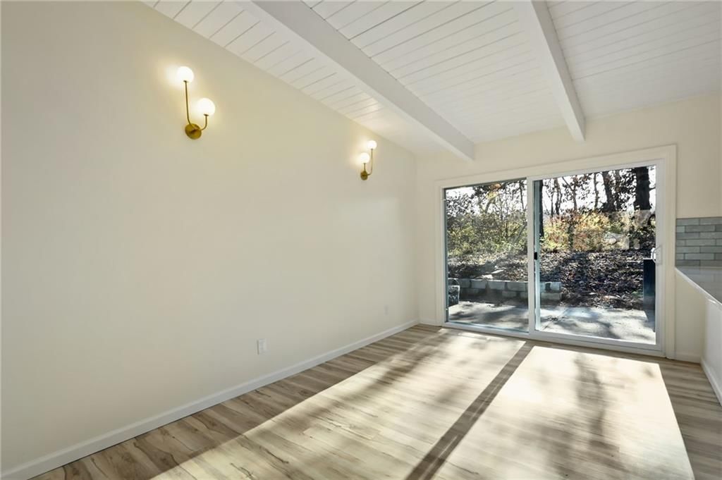 2309 E 77th Street — photo 11