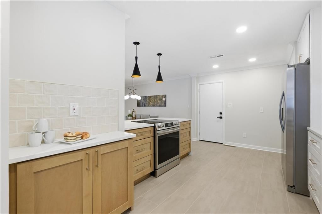 7736 Briar Street — photo 16