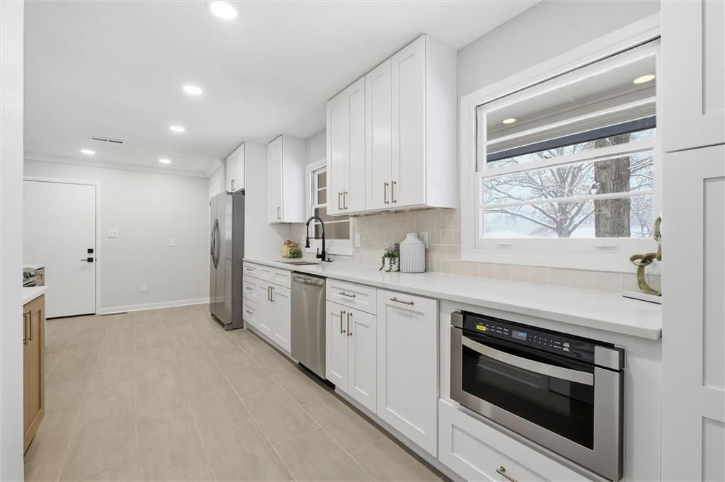 7736 Briar Street — photo 18