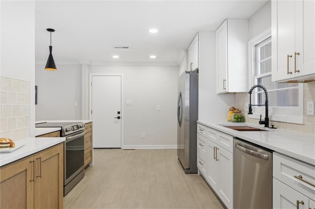 7736 Briar Street — photo 19