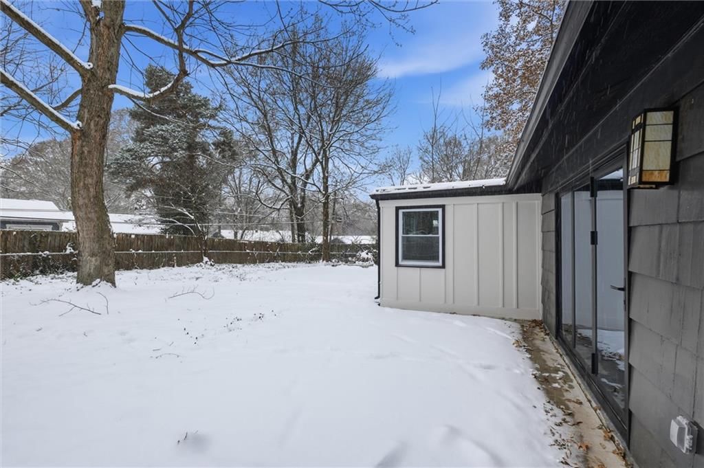 7736 Briar Street — photo 35