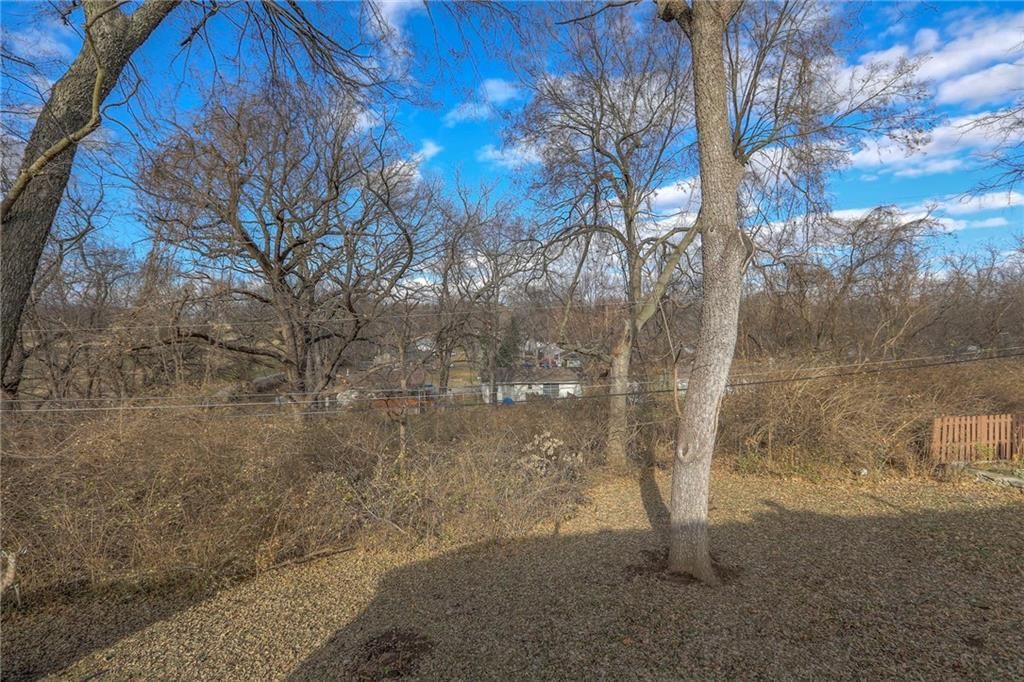 10600 E 51st Street — photo 34