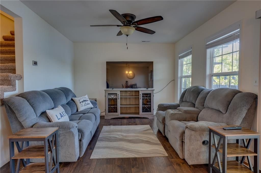 30906 Carr Lane — photo 3