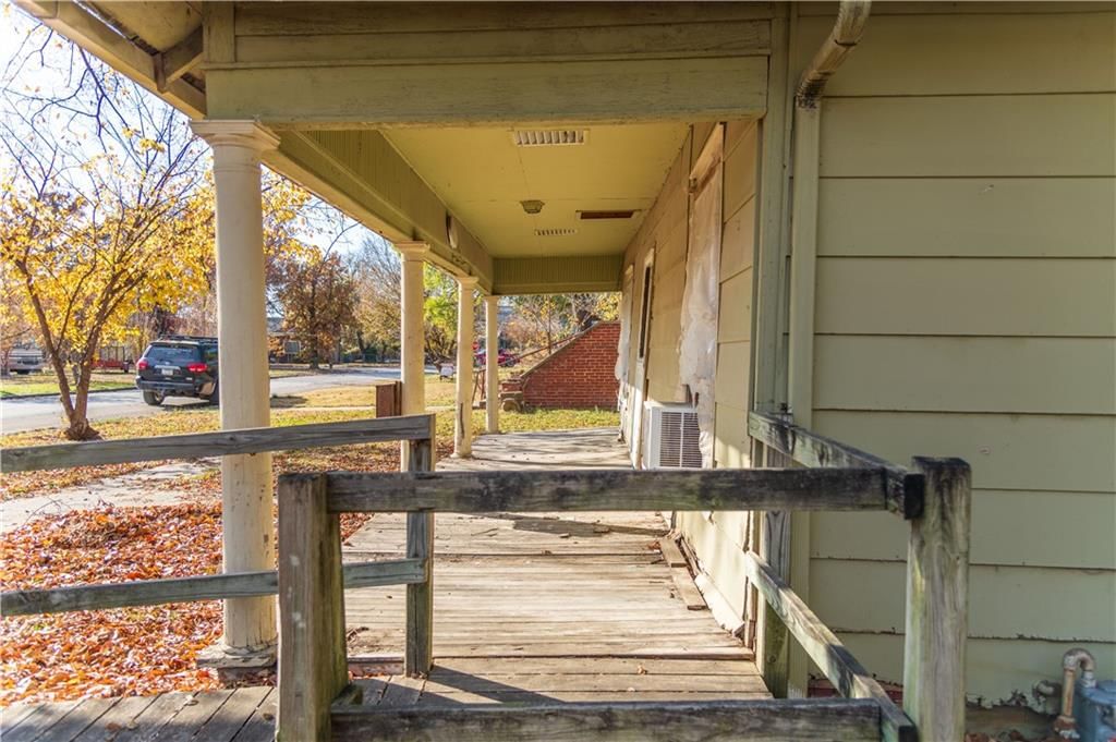 1006 Osage Street — photo 48