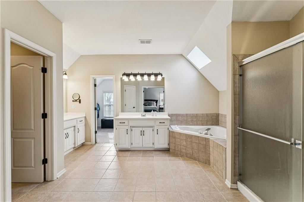 7702 W 145th Terrace — photo 31