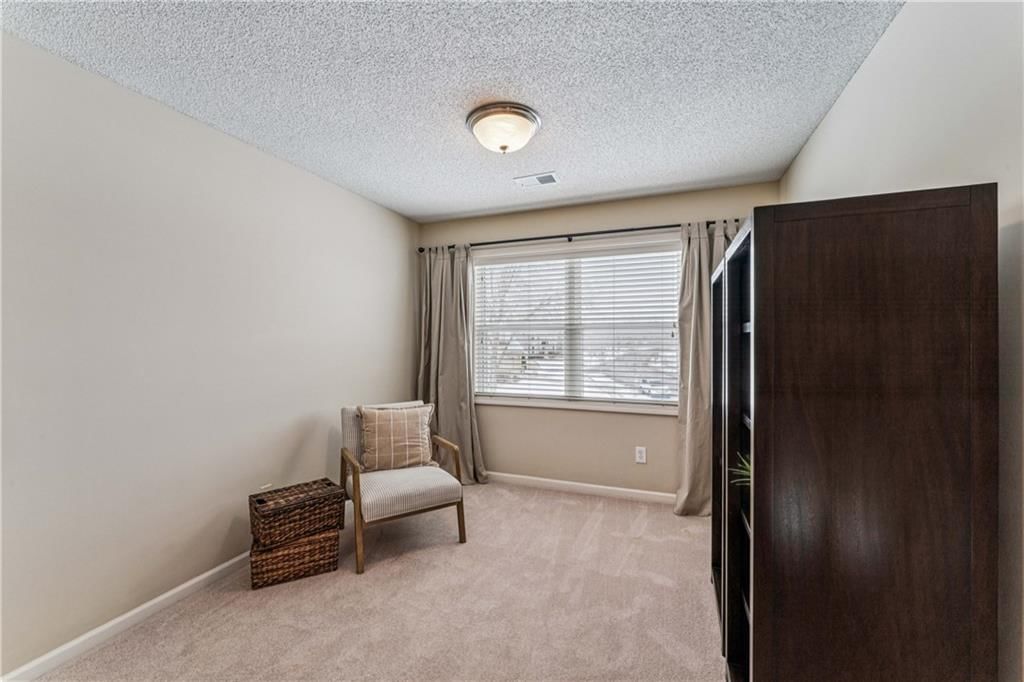 7702 W 145th Terrace — photo 35