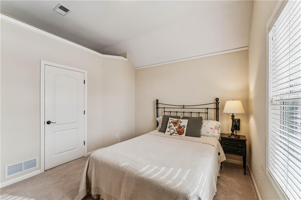 7702 W 145th Terrace — photo 37