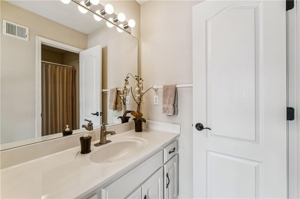 7702 W 145th Terrace — photo 43