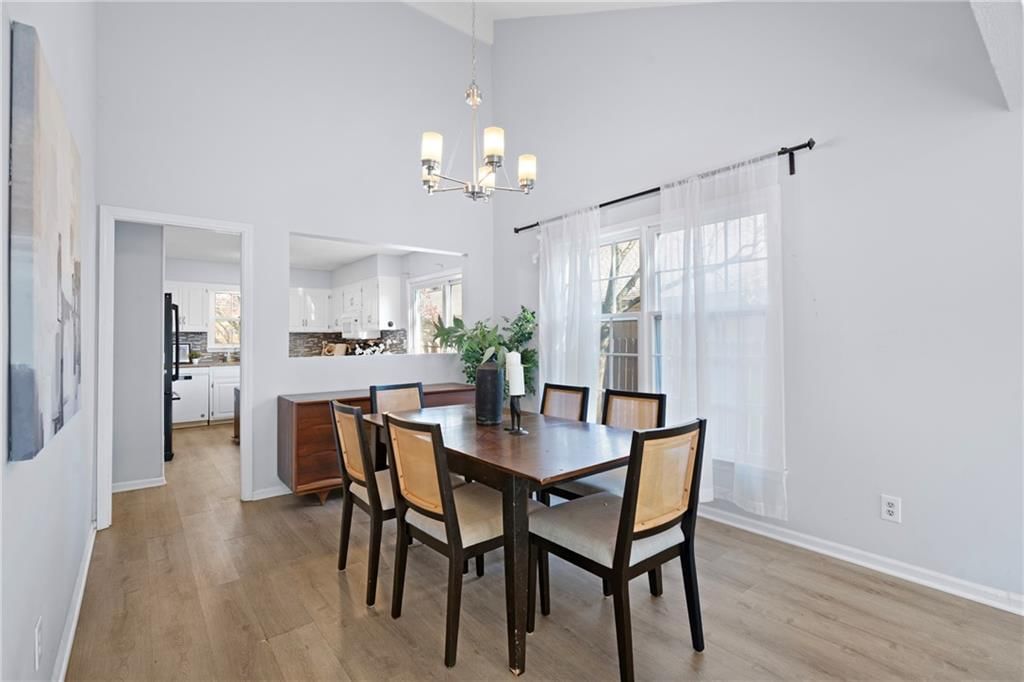 10236 Edelweiss Circle — photo 5