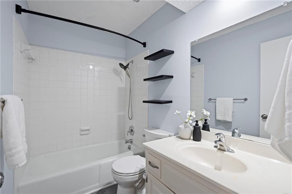 10236 Edelweiss Circle — photo 9