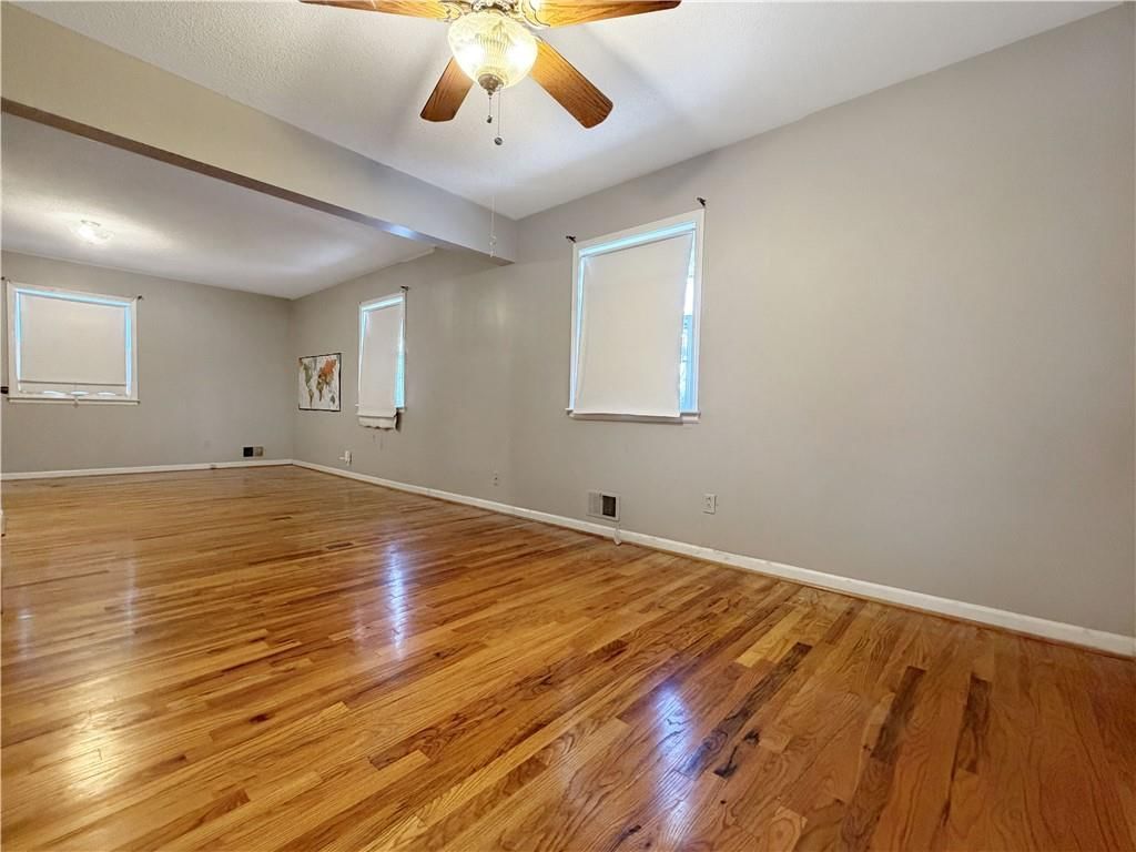 103 NW Golfview Drive — photo 10