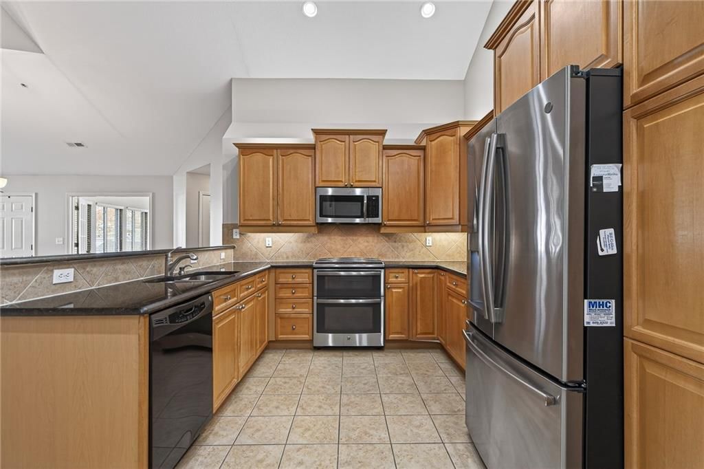 7132 Hedge Lane Terrace — photo 13