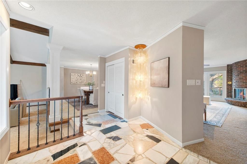 10061 Hardy Street — photo 3