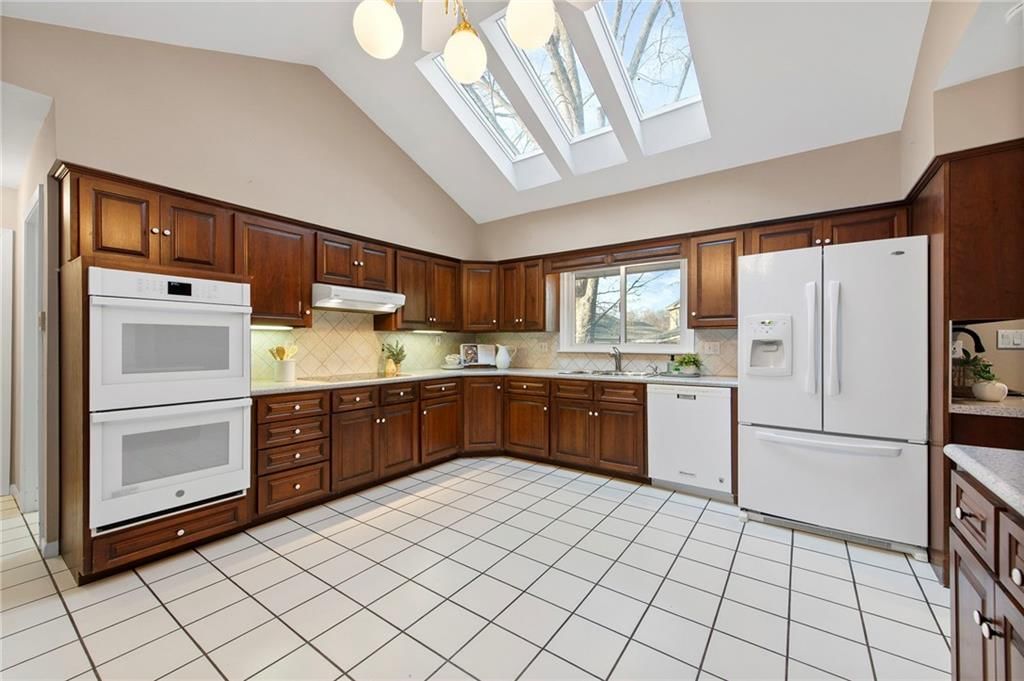 10061 Hardy Street — photo 11