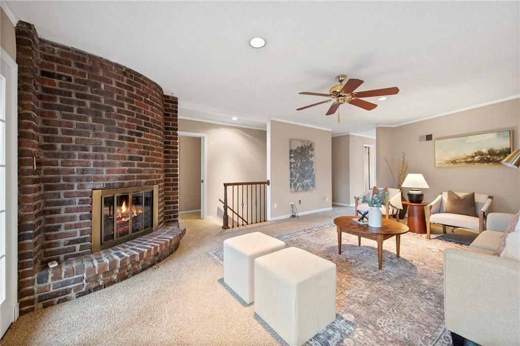 10061 Hardy Street — photo 16