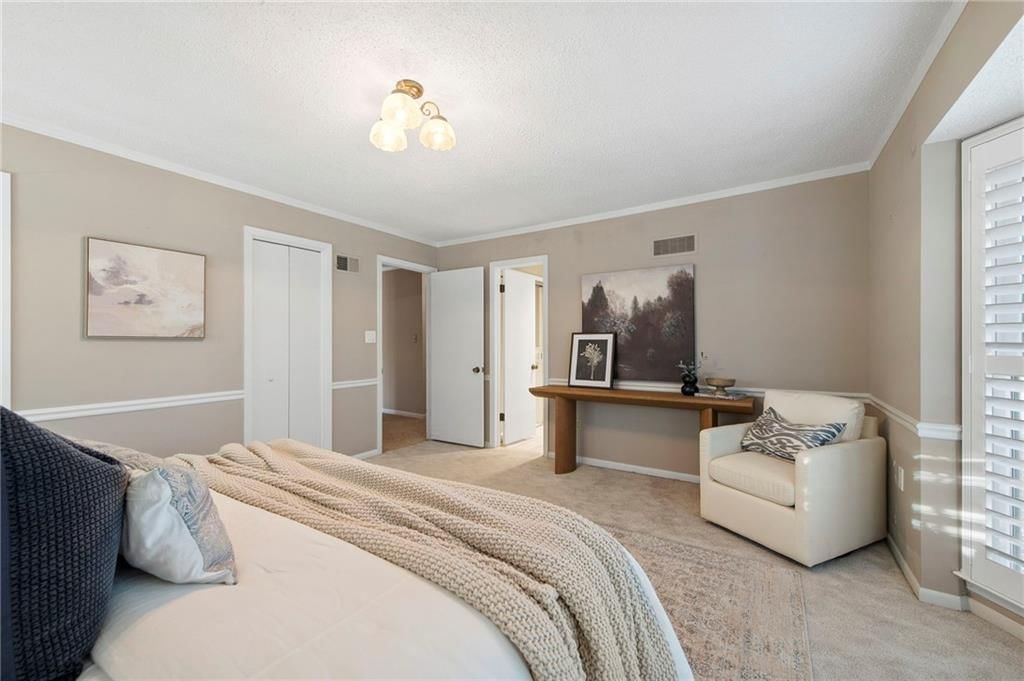 10061 Hardy Street — photo 23