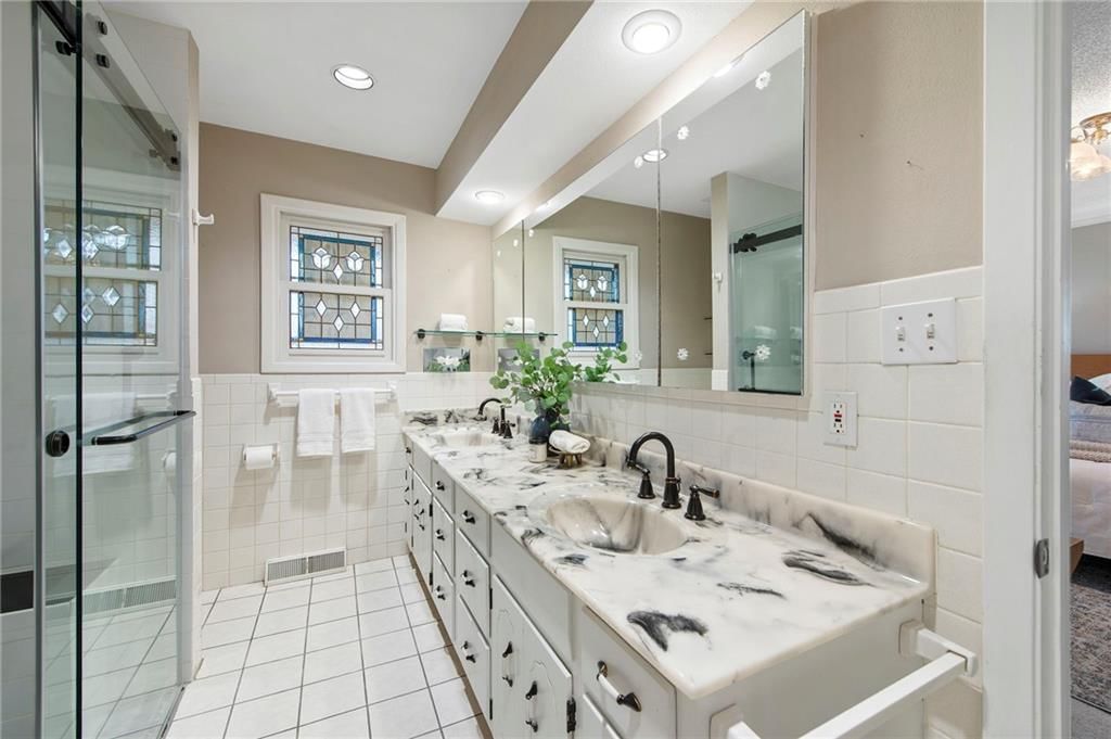 10061 Hardy Street — photo 24