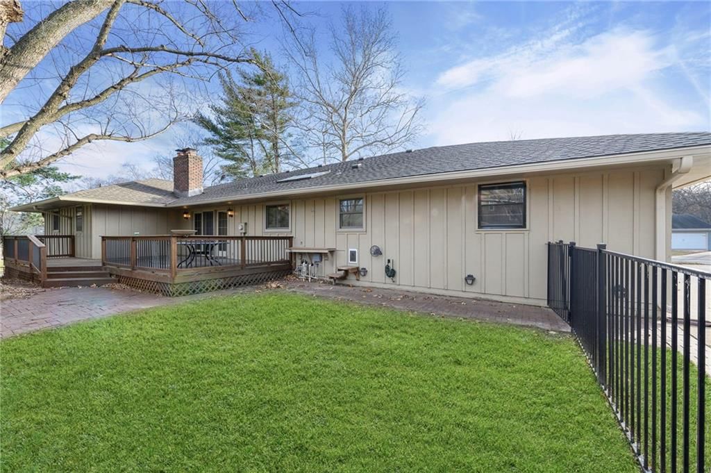 10061 Hardy Street — photo 50