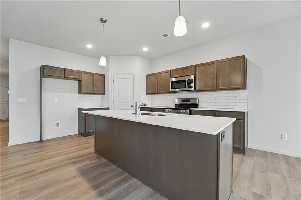 3028 NW 95 th Terrace — photo 5