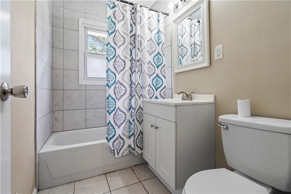 4537 NE 56th Street — photo 37
