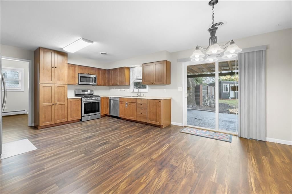 211 N Lincoln Street — photo 13