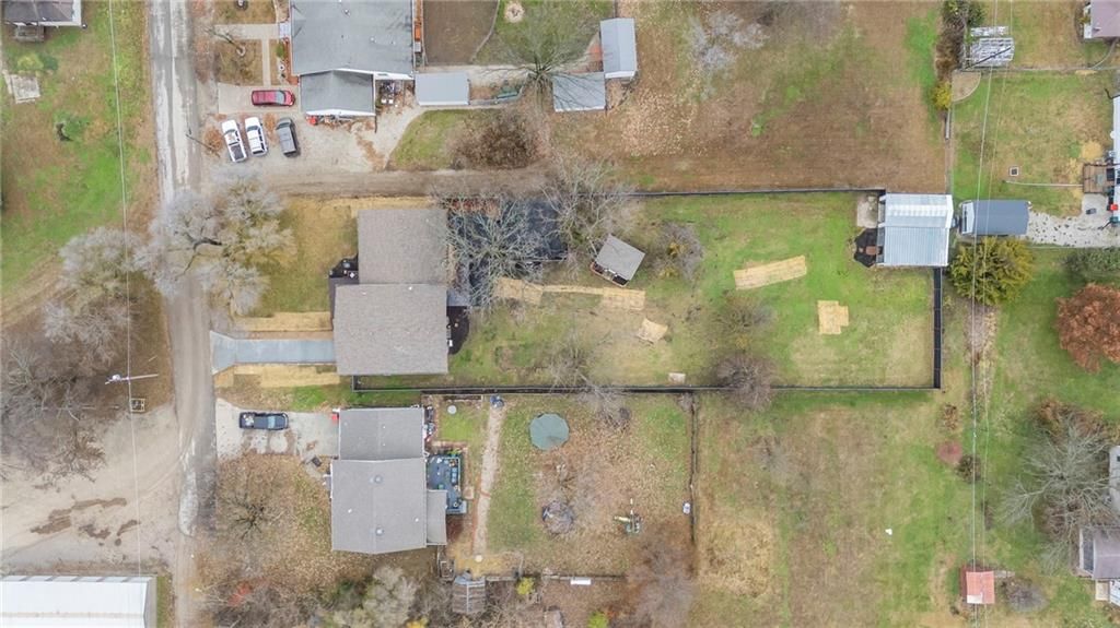 211 N Lincoln Street — photo 65