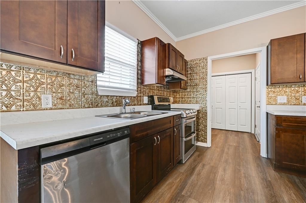 1401 Villa Lane — photo 13