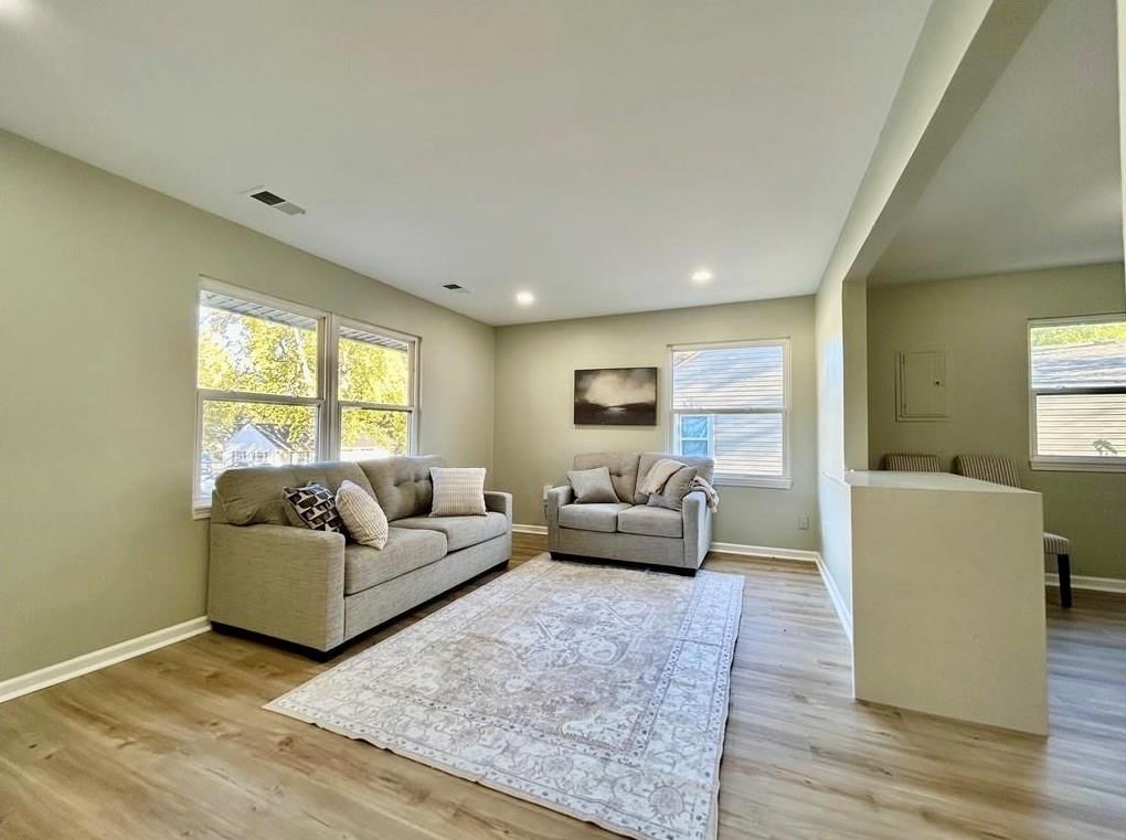 2925 S 52nd Street — photo 5