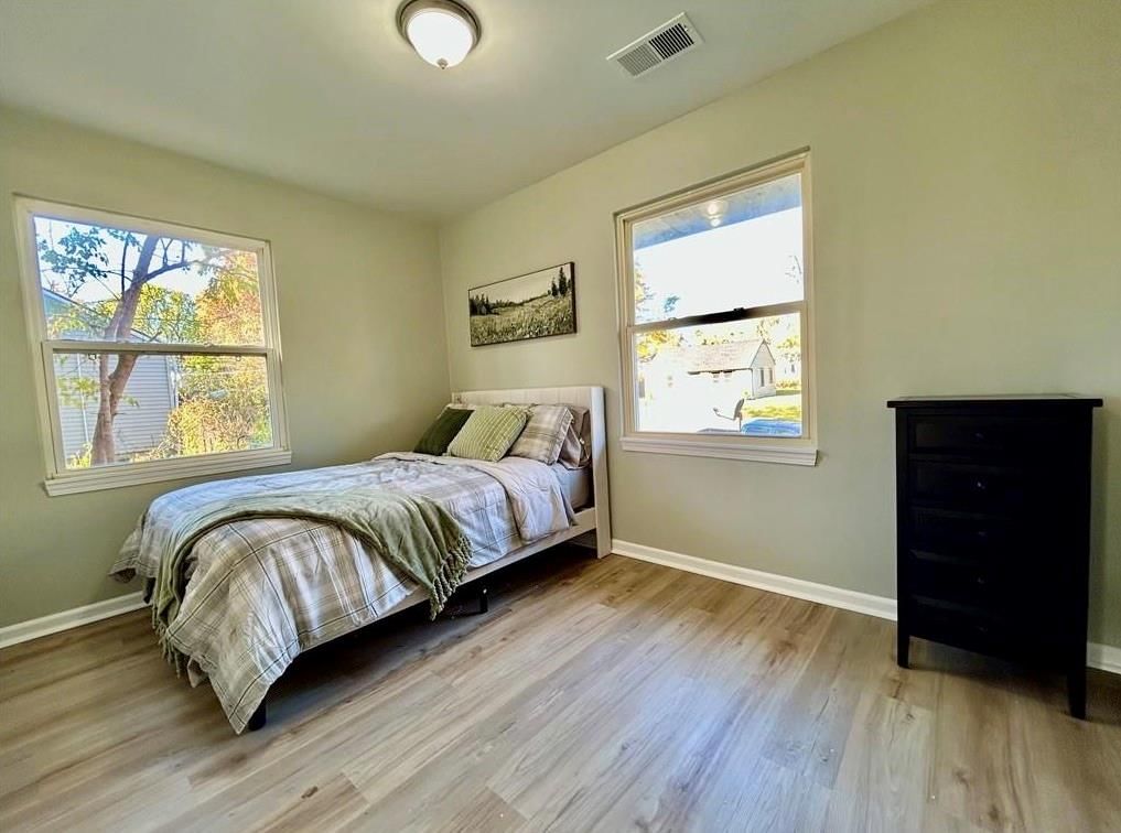2925 S 52nd Street — photo 7