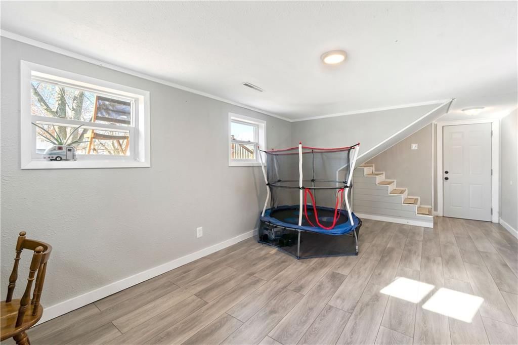 217 Maple Terrace — photo 16