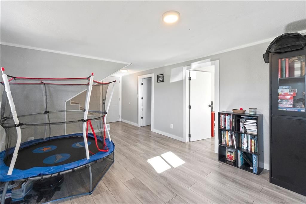 217 Maple Terrace — photo 17
